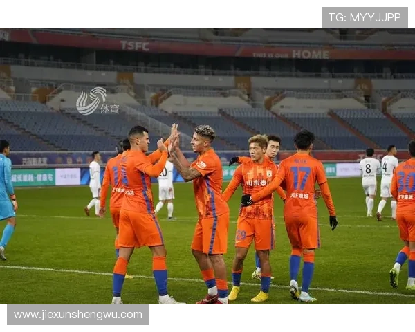 中超海港卫冕成功 本赛季表现稳健持续领跑积分榜