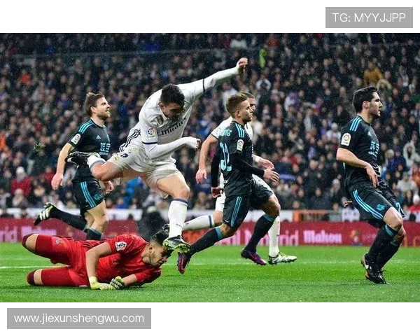 奥纳纳法甲主力赛季表现解析：五大联赛起点如何体现