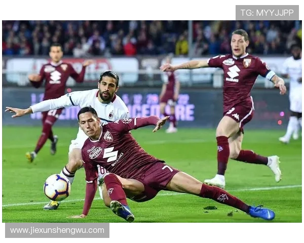 AC米兰近期比赛愈发依赖个体能力,团队配合稳定性面临考验 AC米兰近期比赛愈发依赖个体能力,团队配合稳定性面临考验