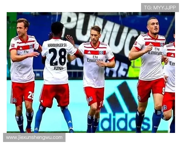 拜仁防守体系漏洞频出:阶段性波动对球队战绩稳定性造成考验 拜仁防守体系漏洞频出:阶段性波动对球队战绩稳定性造成考验