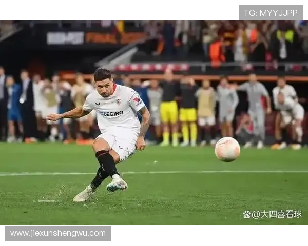 塞维利亚复兴豪强之路:赛季表现波动,球队稳定性面临考验 塞维利亚复兴豪强之路:赛季表现波动,球队稳定性面临考验