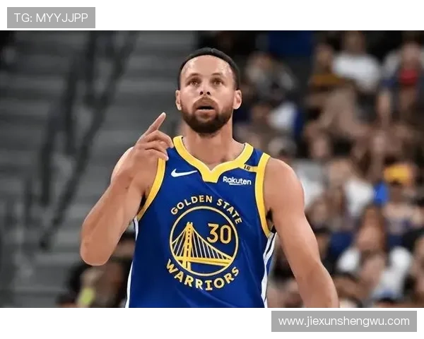 詹姆斯末节单打主导比赛更胜库里无球威胁