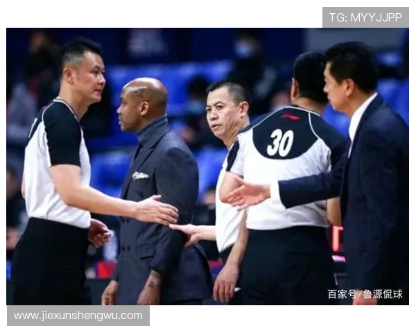 快速读懂篮球规则：防守犯规到底怎么判？